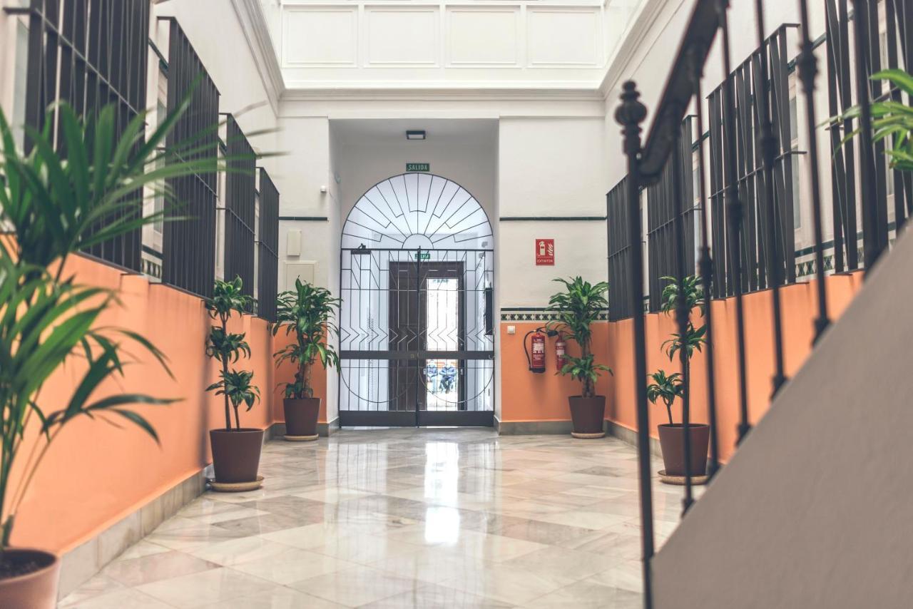 Apartamentos Puerta Sevilla Χέρεζ Εξωτερικό φωτογραφία