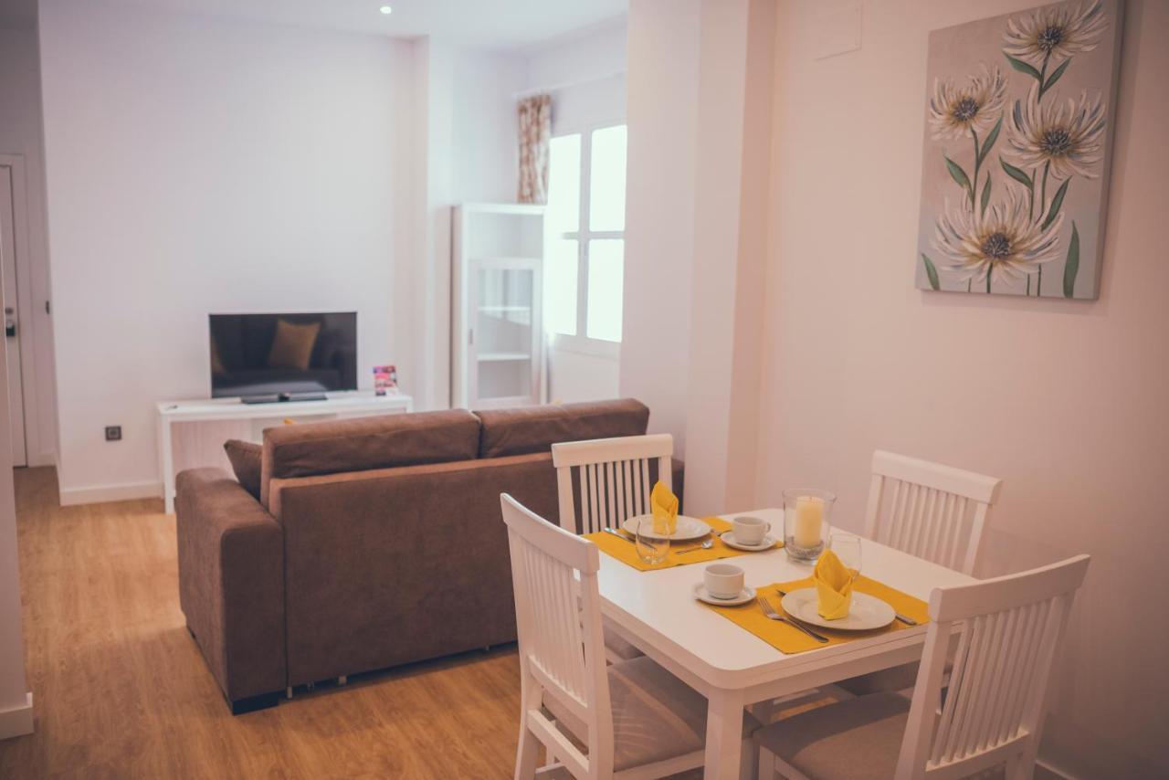 Apartamentos Puerta Sevilla Χέρεζ Εξωτερικό φωτογραφία