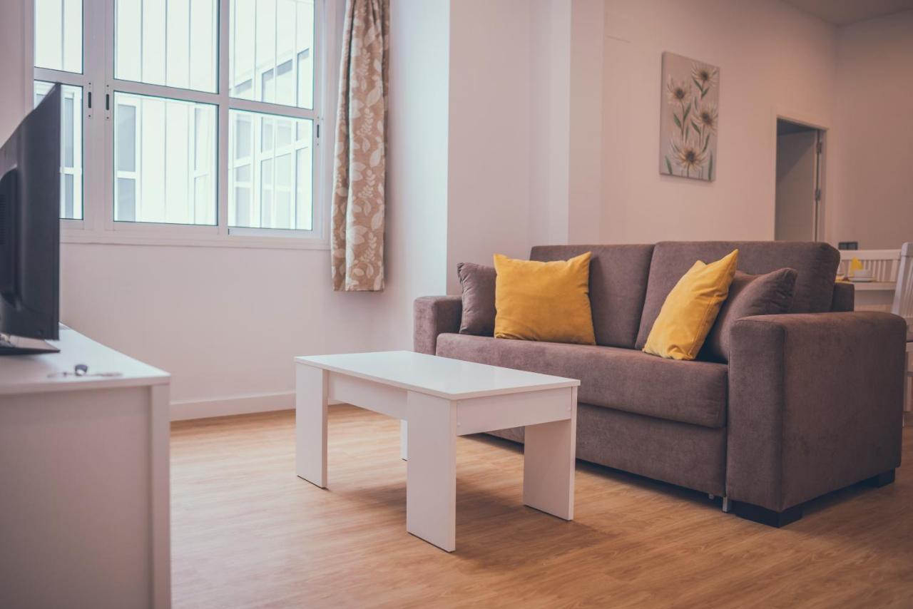 Apartamentos Puerta Sevilla Χέρεζ Εξωτερικό φωτογραφία